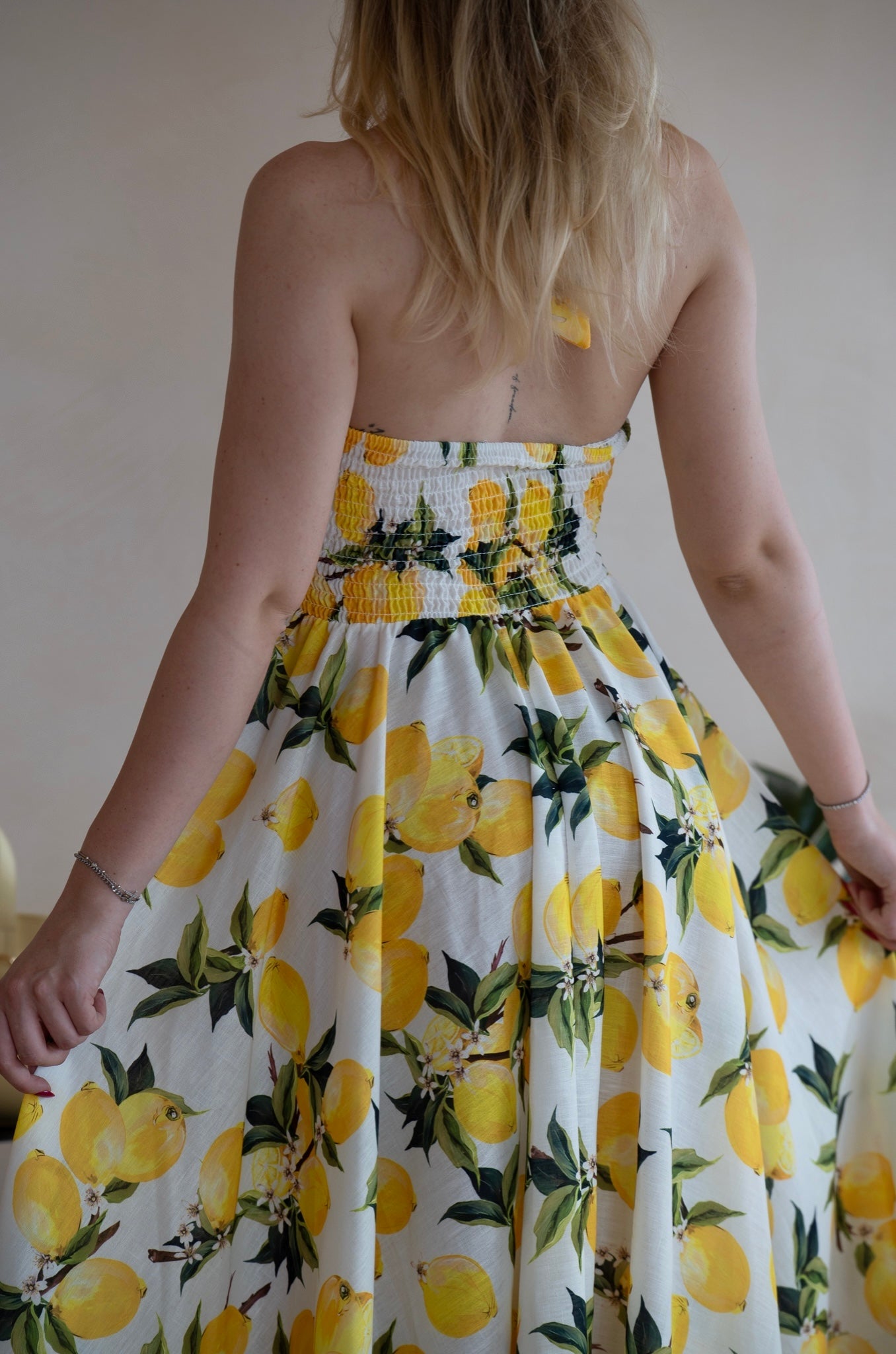 Rochie Midi cu Lămăi Portofino cu Halter - Made in Italy